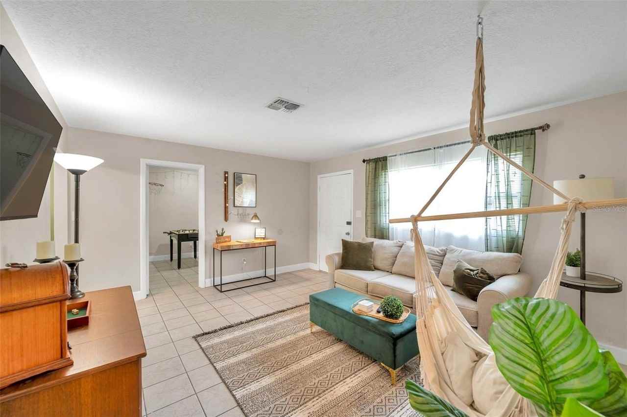 3371 N Bay Ave - Photo 7 of 33