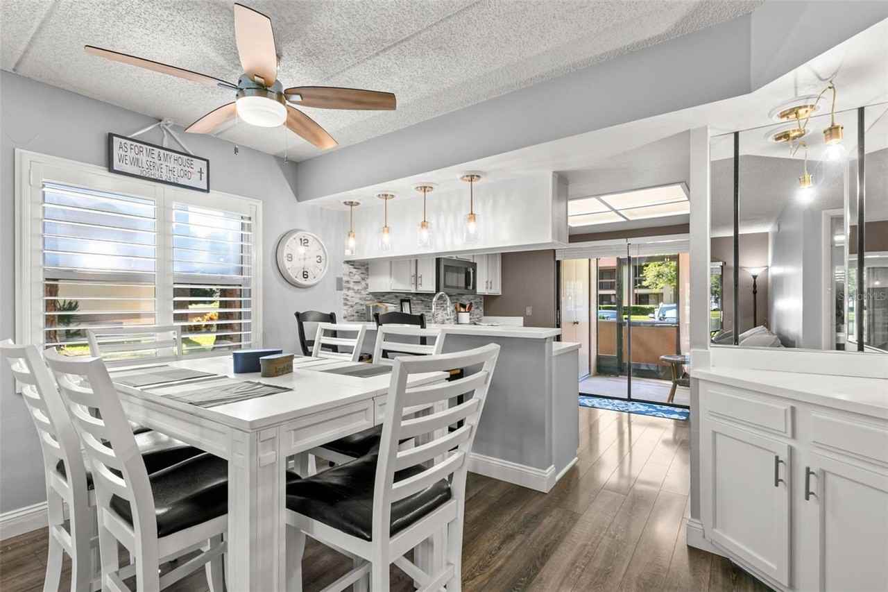 237 Woodlake Wynde #237 - Photo 2 of 15