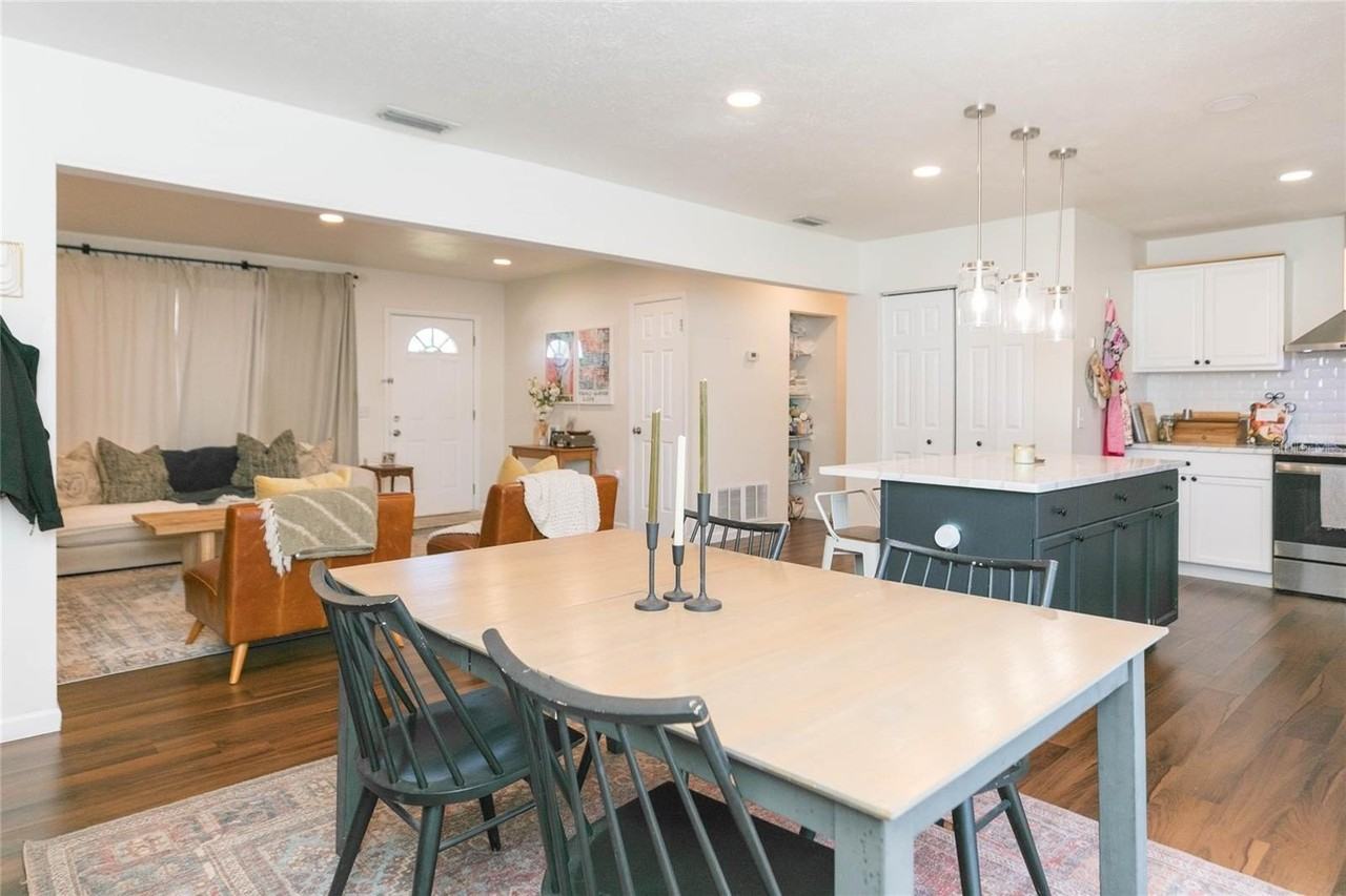 1612 Berkshire Dr - Photo 7 of 25