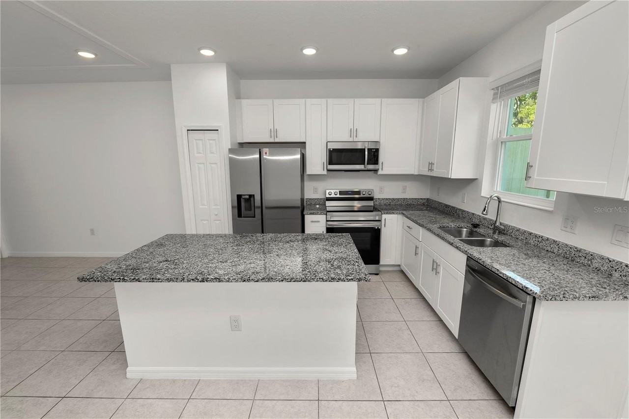 34187 Cinder Way - Photo 5 of 34