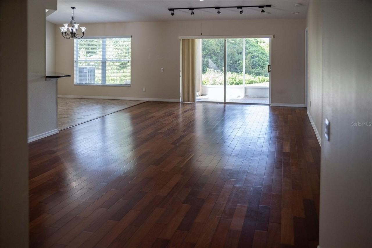 29841 Morningmist Dr - Photo 4 of 18