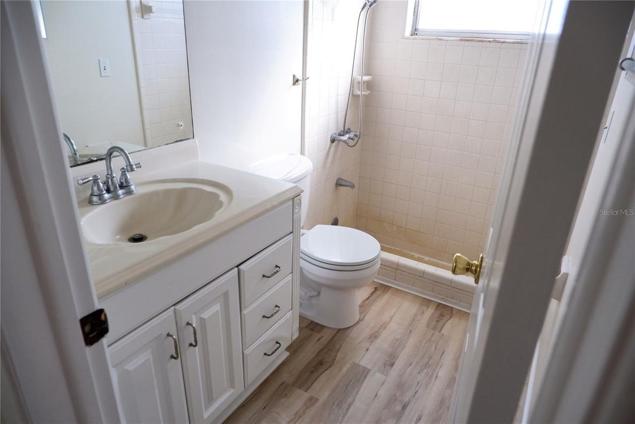 8056 30th Ave N - Photo 5 of 17