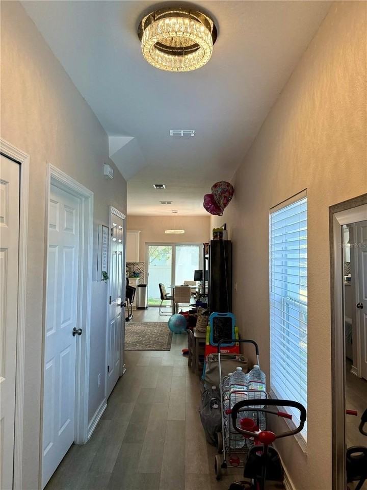 13201 Opal Ct - Photo 4 of 48