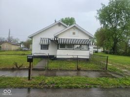 featured image of 1310 E 5th St