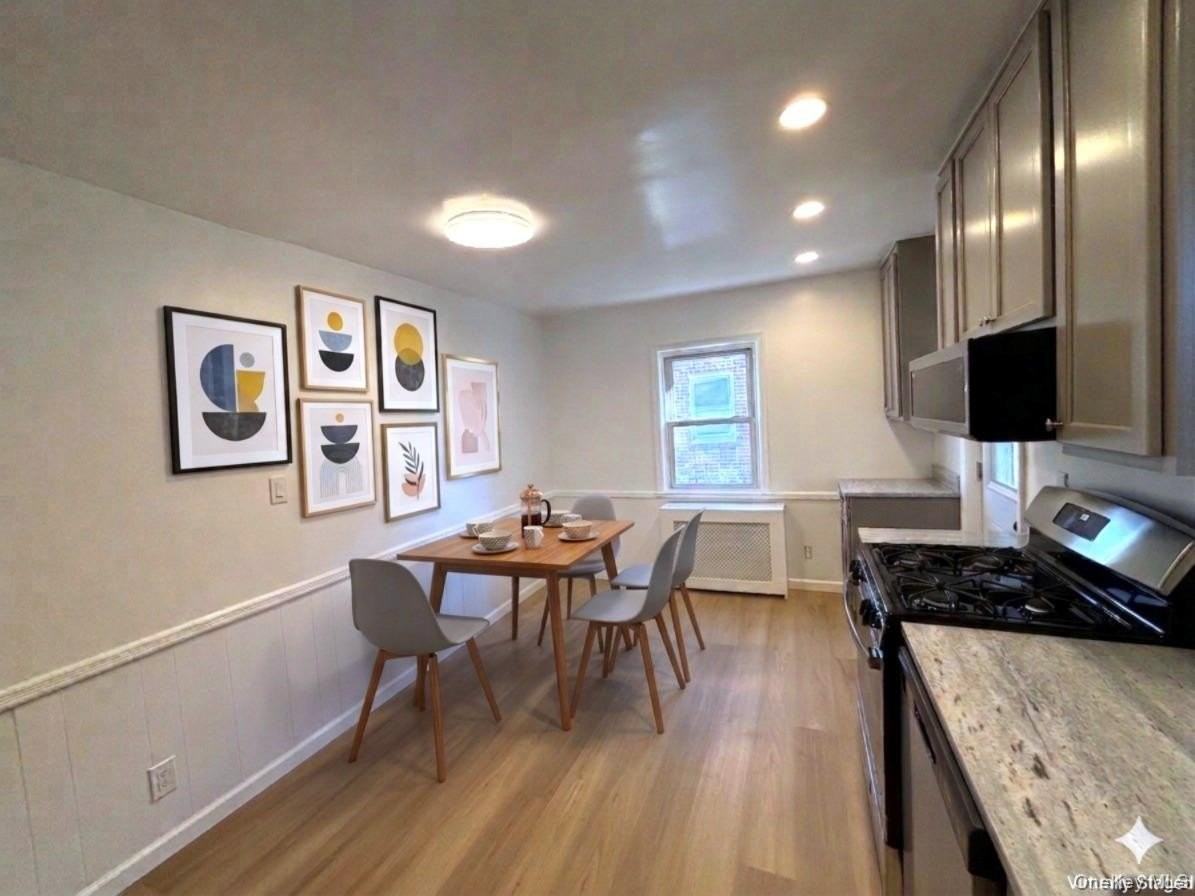 14 Chamberlain Ave #1 - Photo 3 of 20