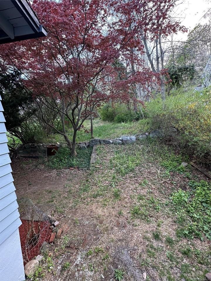 6 Pavilion Rd - Photo 4 of 13