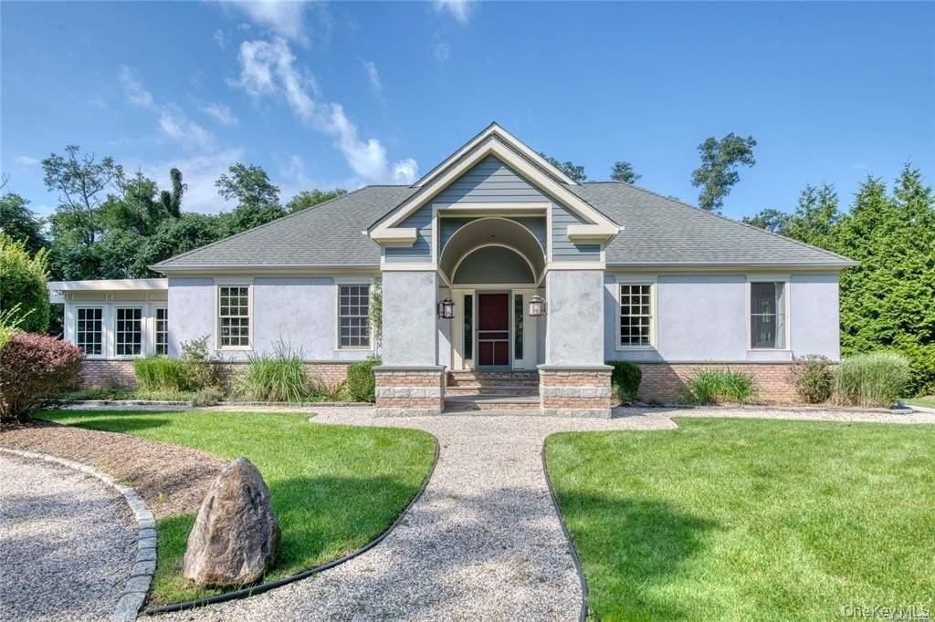 11003 Main Rd - Photo 2 of 18