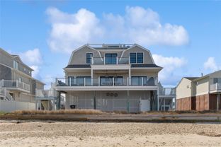 39 Shinnecock Rd - Photo 1 of 1