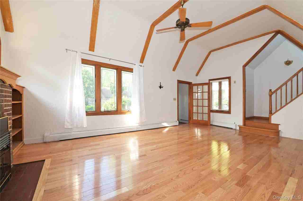 24948 Rushmore Ter - Photo 6 of 29