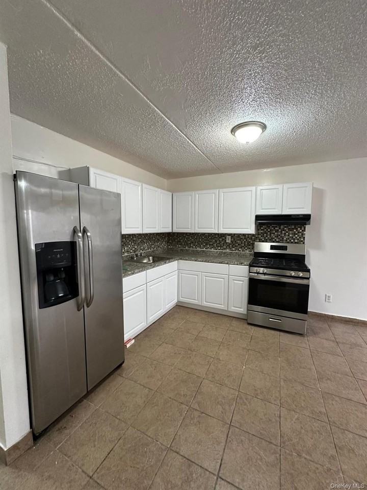 5611 Clover Pl #402 - Photo 2 of 13