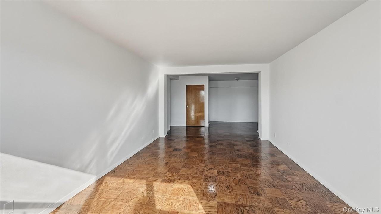 3240 Riverdale Ave #6J - Photo 2 of 18