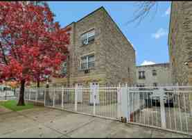 featured image of 747 Essex St #3FL