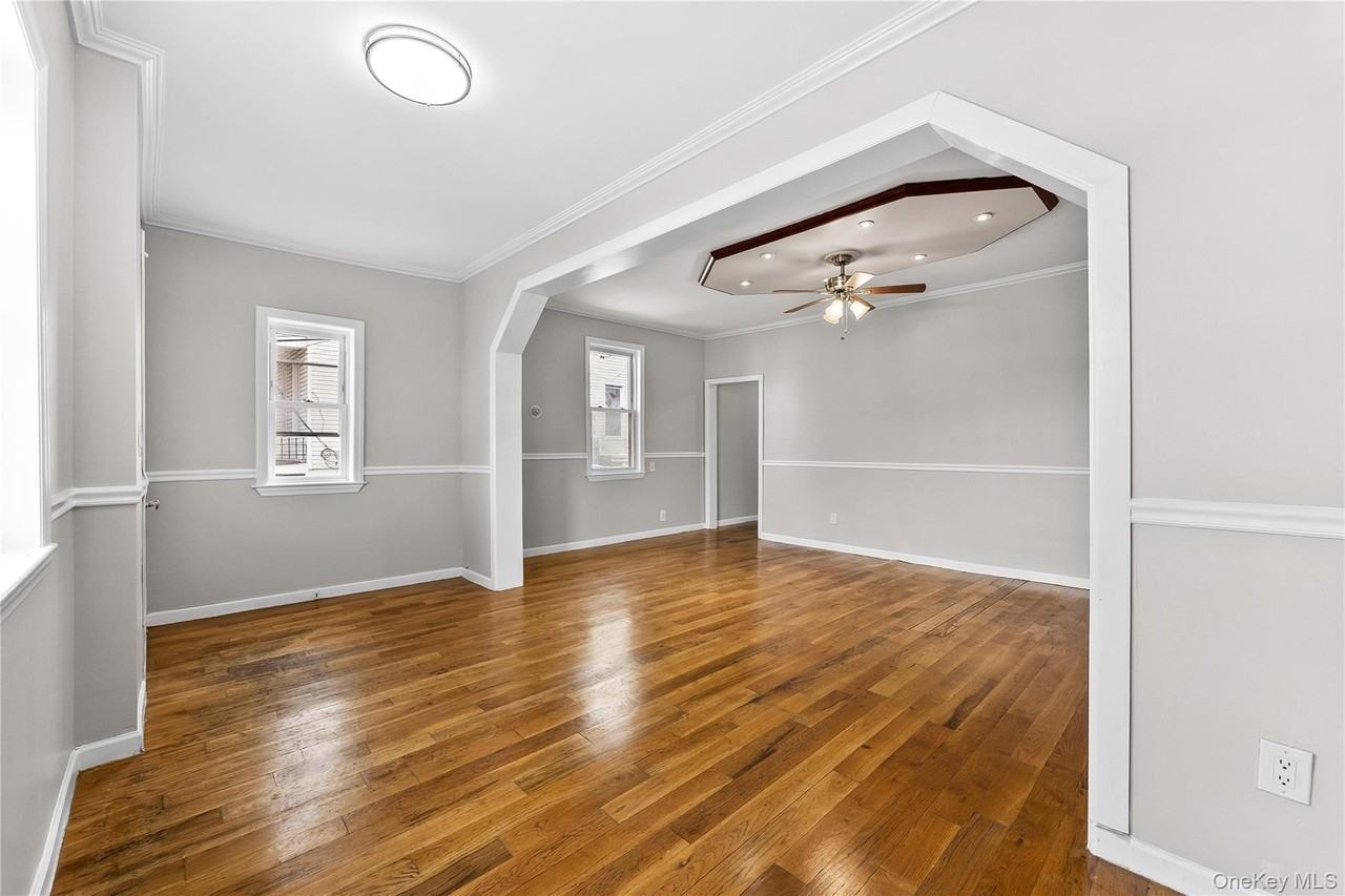 4306 Matilda Ave - Photo 3 of 18