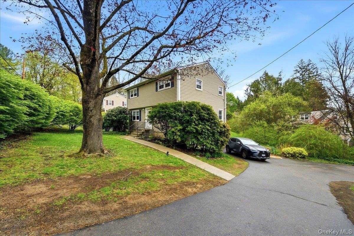 398 Cherry St - Photo 2 of 18