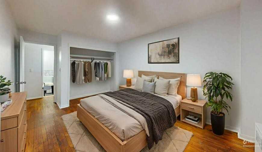 371 1st Ave - Photo 4 of 6