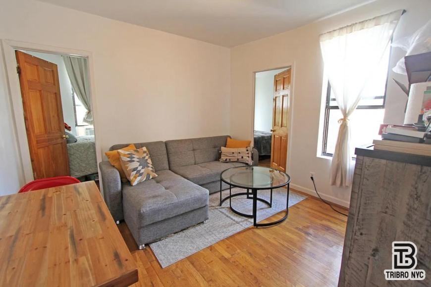 141 Edgecombe Ave - Photo 5 of 10