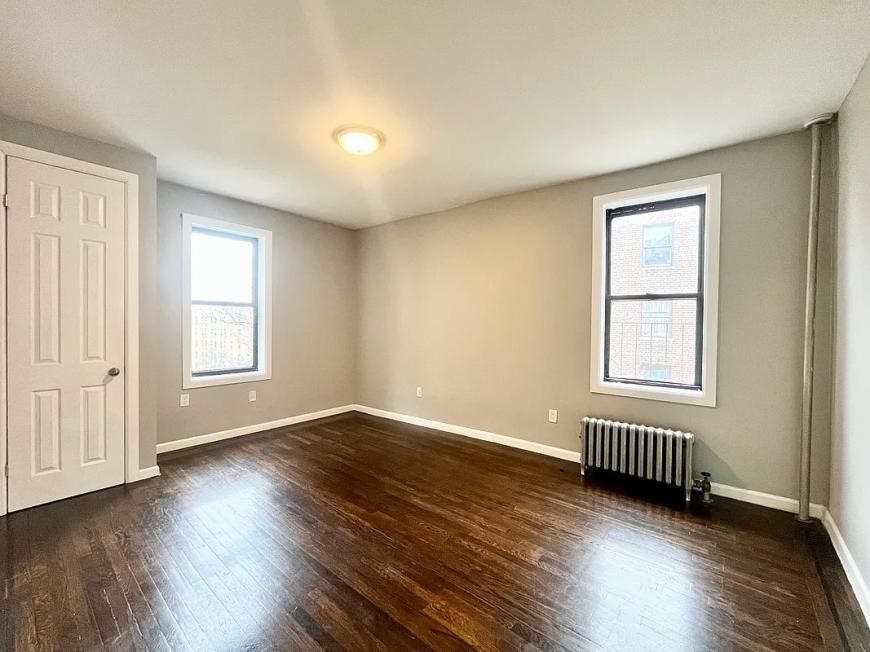 3520 Dekalb Ave - Photo 5 of 7