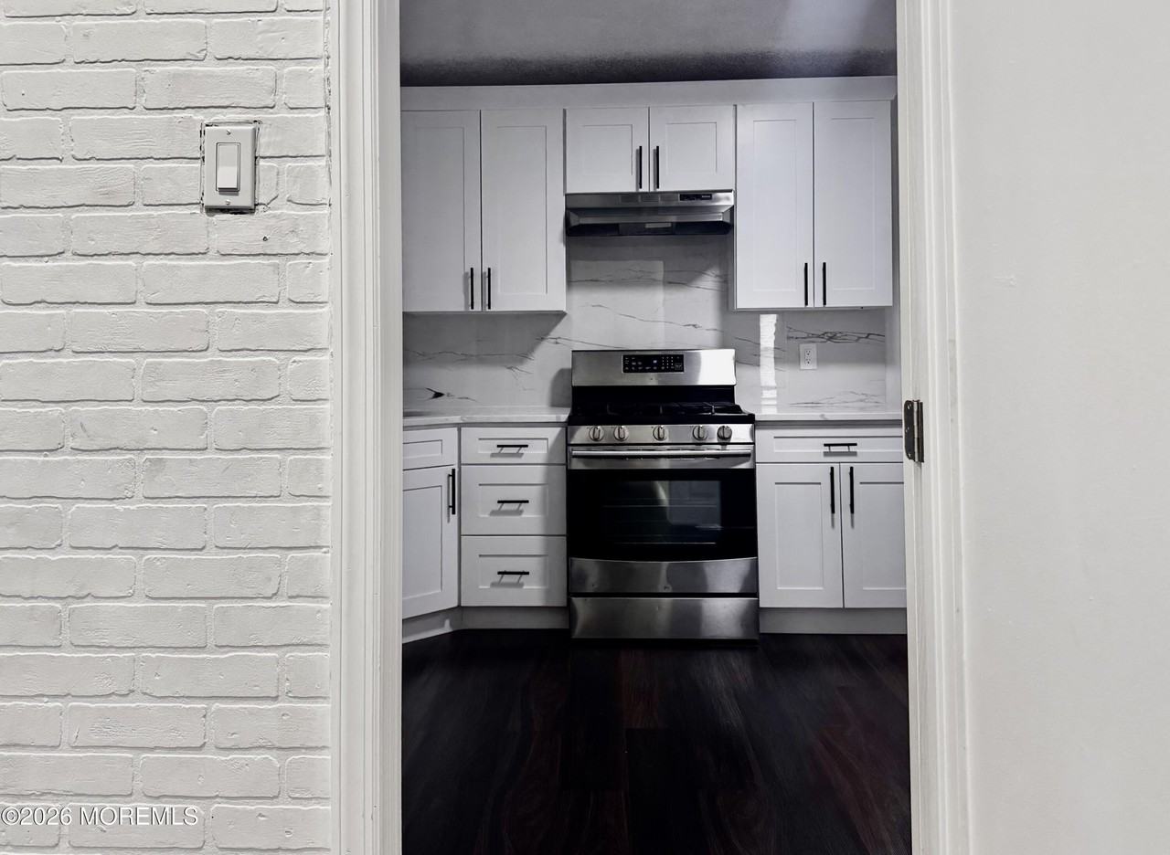 198 New Brunswick Ave #2 - Photo 4 of 20