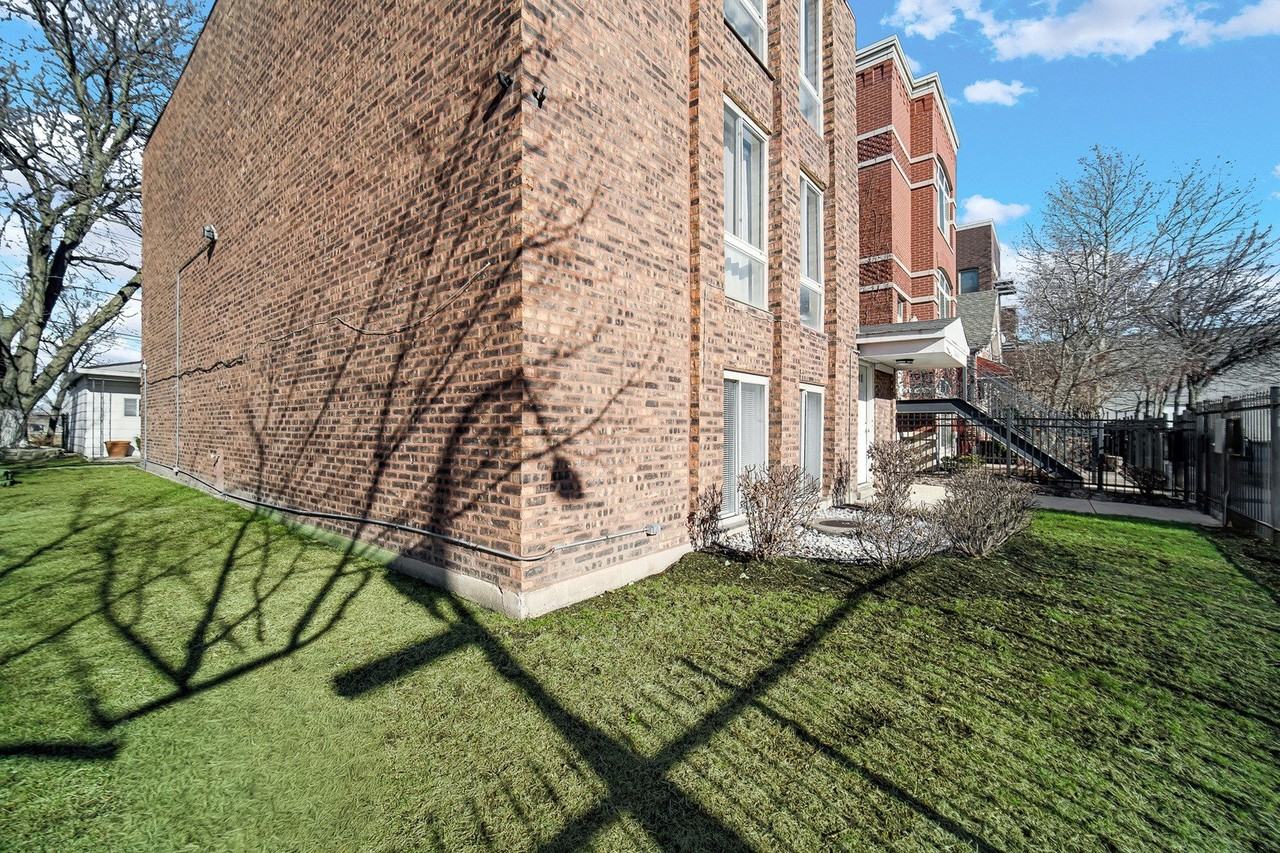 2654 W 12th Pl #1 - Photo 6 of 19