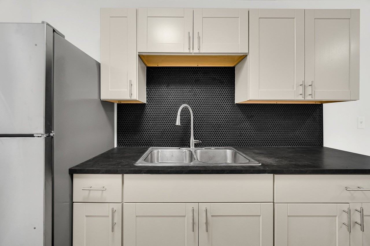 2654 W 12th Pl #1 - Photo 7 of 19