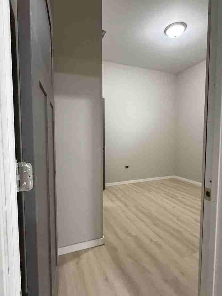 24 N Pulaski Rd #1F - Photo 2 of 18