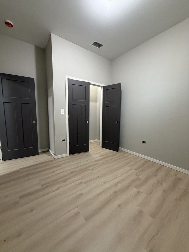 24 N Pulaski Rd #1F - Photo 4 of 18