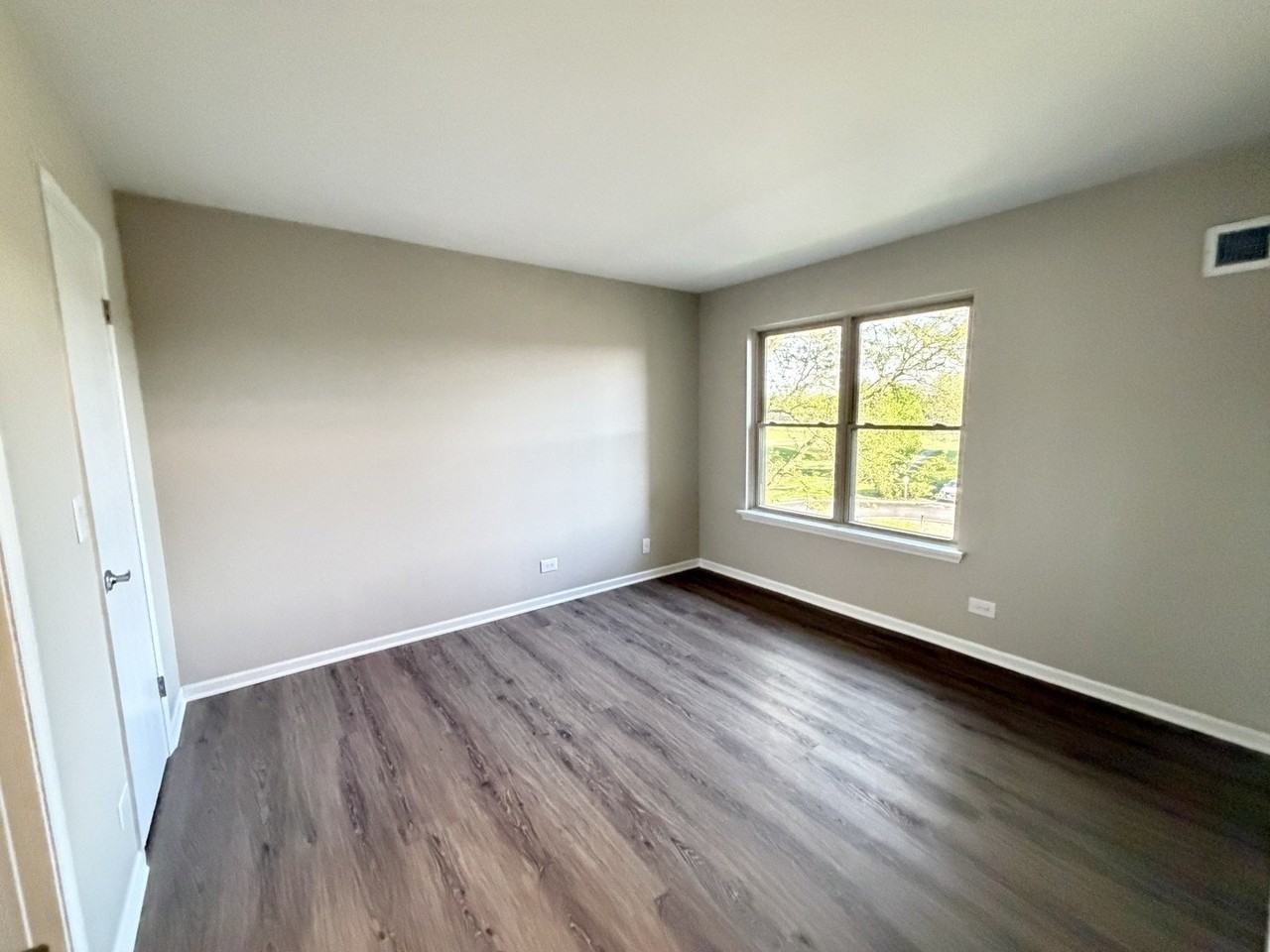 127 Glengarry Dr #307 - Photo 6 of 12