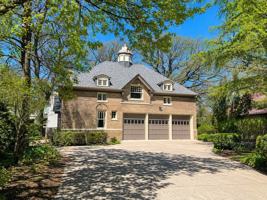 featured image of 235 1/2 Greenwood St #CH