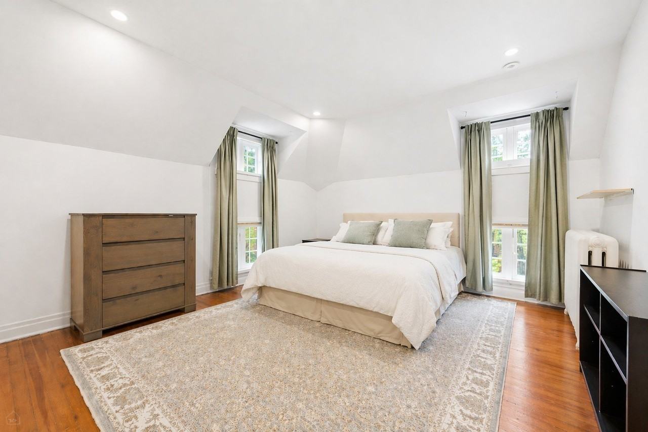 235 1/2 Greenwood St #CH - Photo 7 of 21