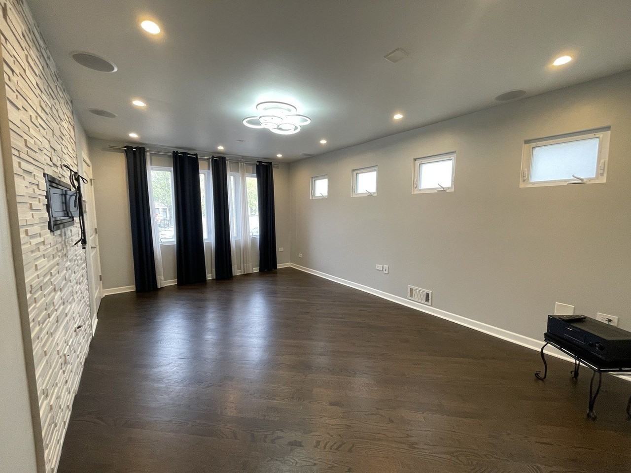 3230 N Elston Ave #1 - Photo 4 of 29