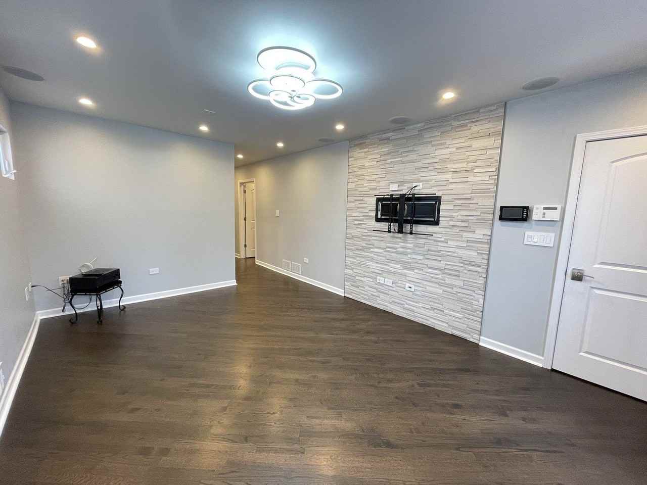 3230 N Elston Ave #1 - Photo 5 of 29