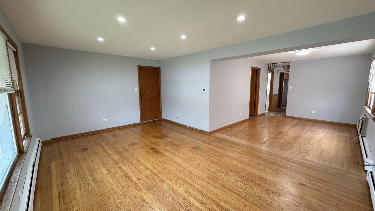 5128 N Long Ave #1 - Photo 3 of 11