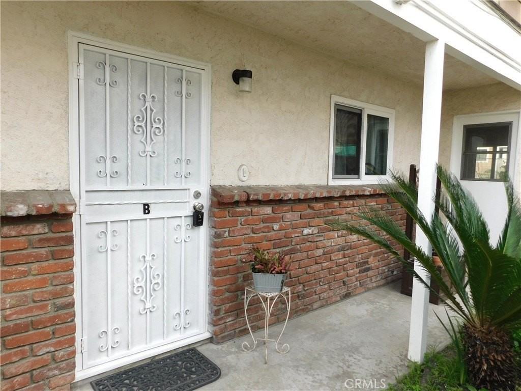 755 Valley View Ave #B - Photo 2 of 25