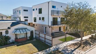 1734 Carmona Ave - Photo 1 of 1