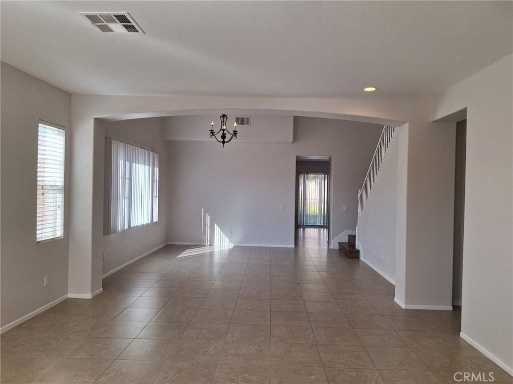 23568 Brigin Pl - Photo 4 of 38