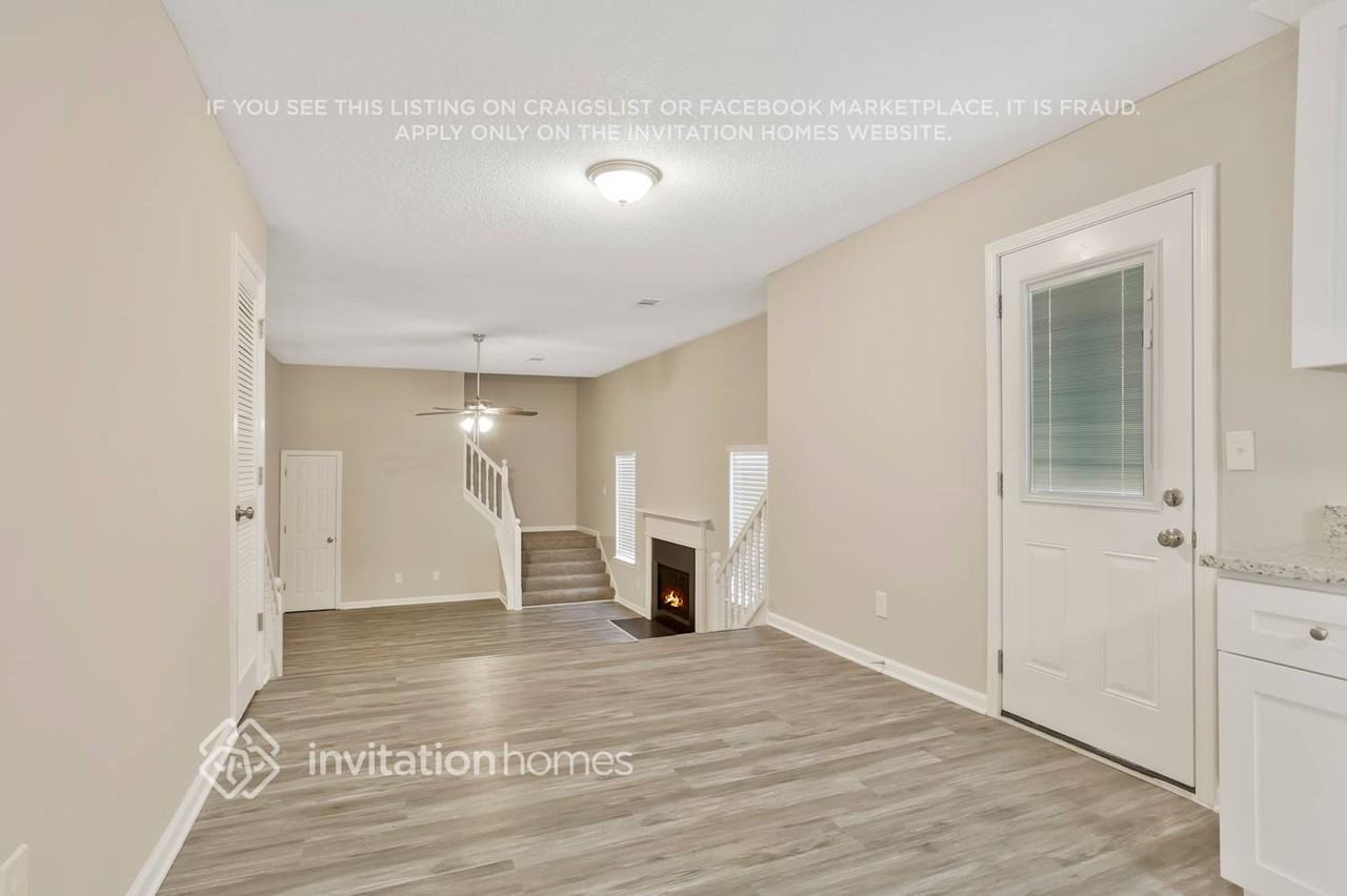 6032 Hitt Lake Trl - Photo 6 of 25