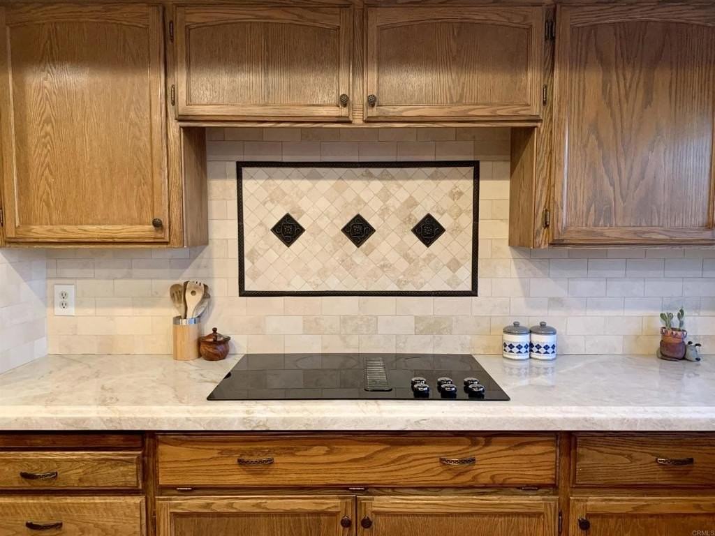 7183 Brooktree Ct - Photo 2 of 16