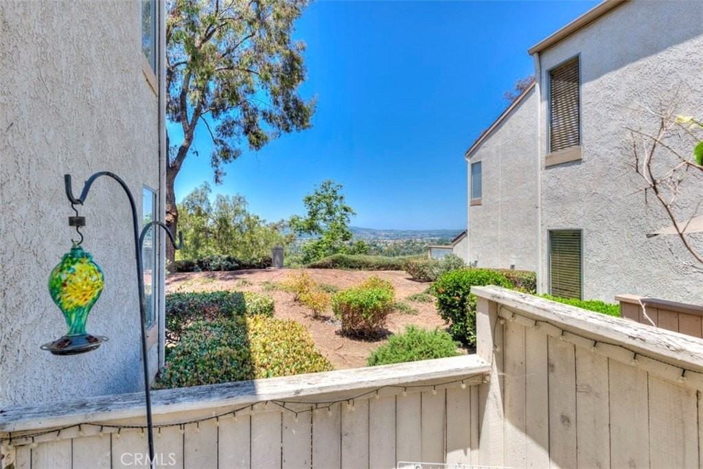 29135 Via Cerrito - Photo 2 of 23