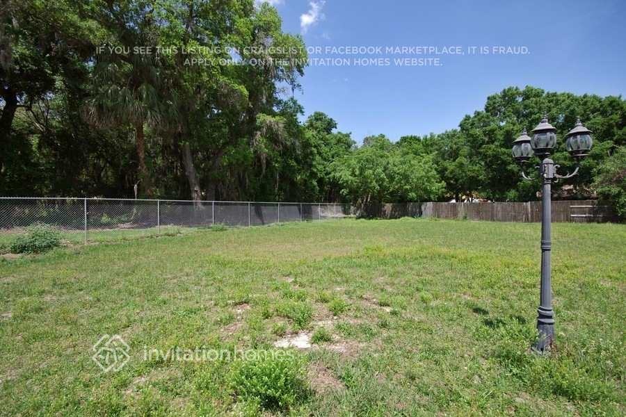 1904 High Glen Ct N - Photo 3 of 7