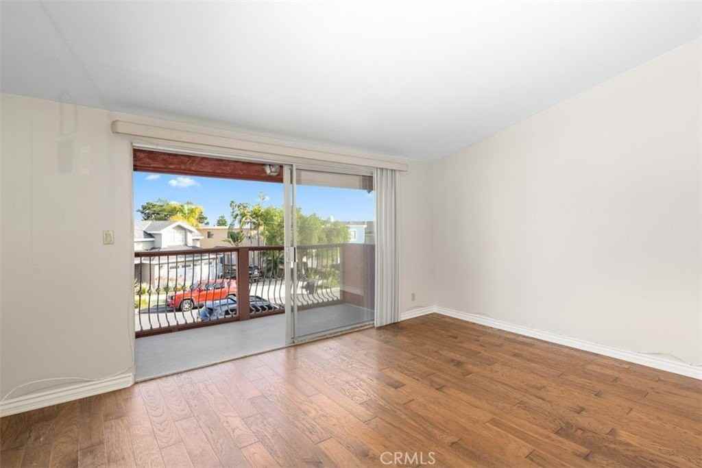 34121 Ruby Lantern St #B - Photo 3 of 12