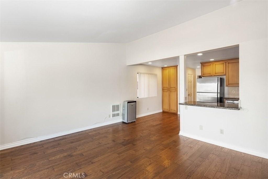 34121 Ruby Lantern St #B - Photo 5 of 12