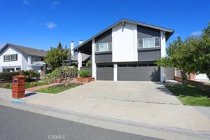 featured image of 18962 Crimson Cir