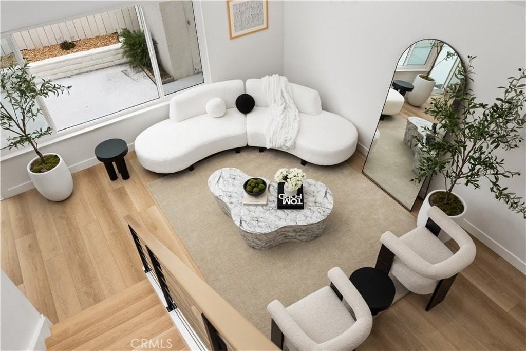 24091 Marathon St - Photo 7 of 37