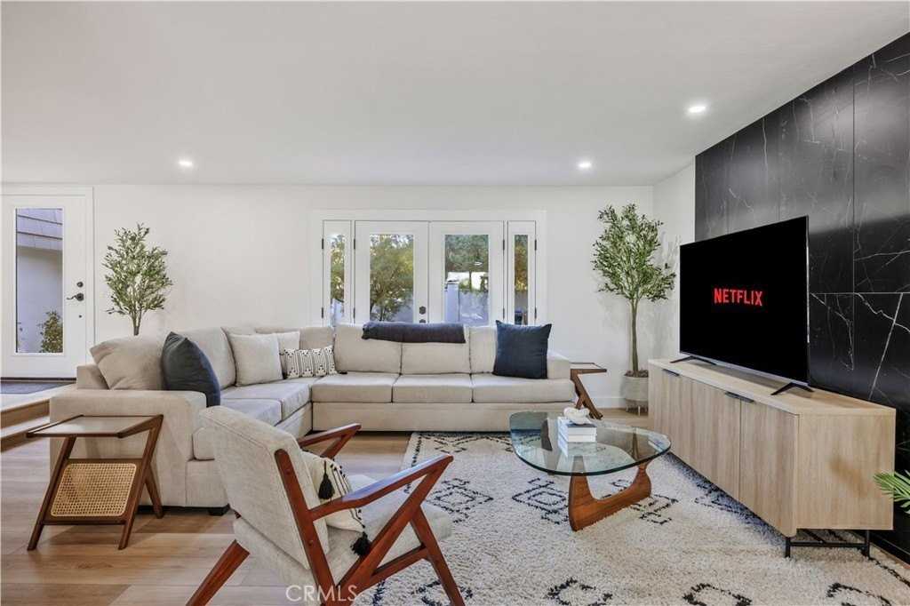 25266 Pafifica - Photo 5 of 38