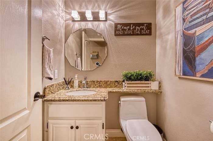 19505 Highridge Way - Photo 2 of 18