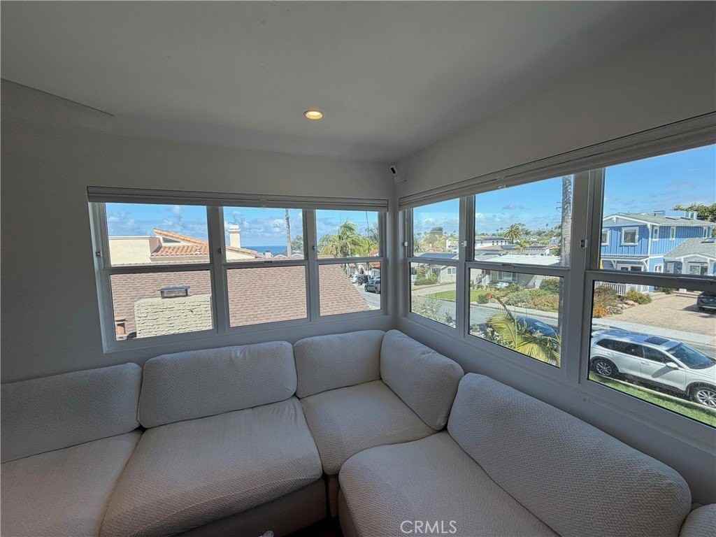 225 Calle Serena - Photo 5 of 12