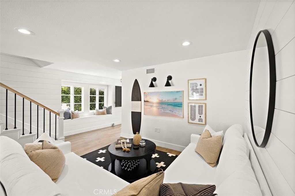 33856 Diana Dr - Photo 7 of 50