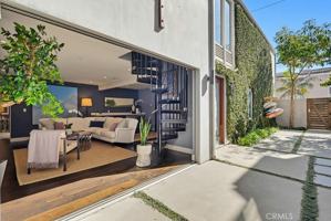 featured image of 6713 E Ocean Blvd