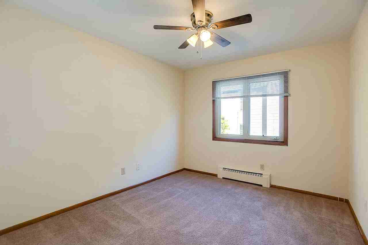 424 West 24th Street - Photo 7 of 11