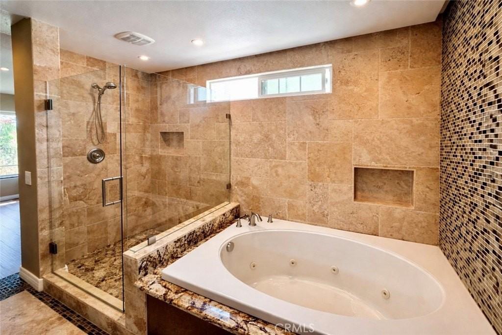17631 Mapes Ave - Photo 2 of 8